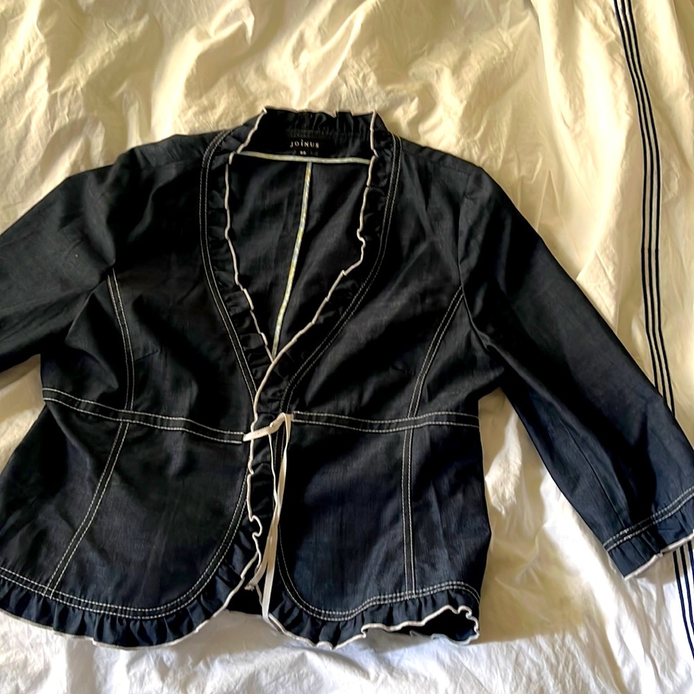 Ruffle soft jean jacket